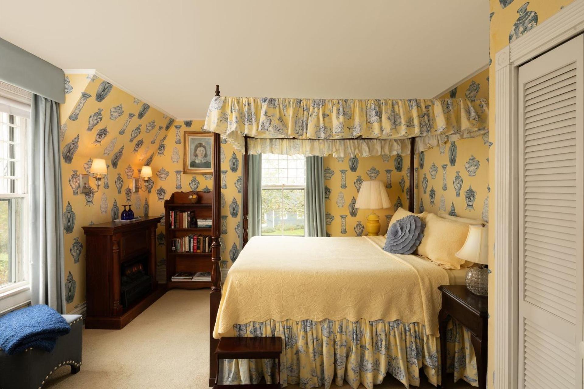 Harbor Knoll Bed And Breakfast Грийнпорт Екстериор снимка
