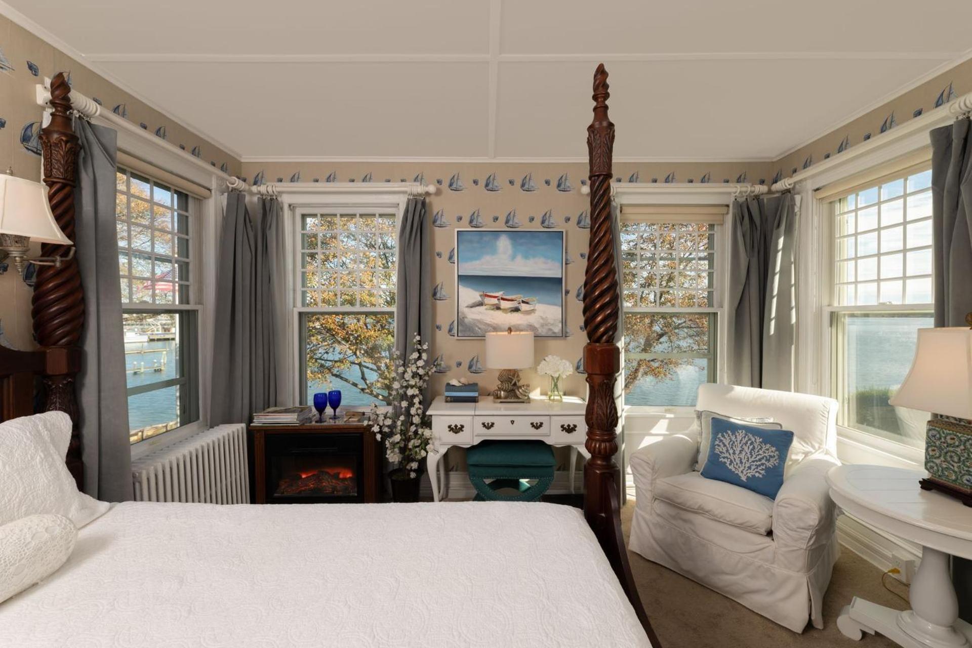 Harbor Knoll Bed And Breakfast Грийнпорт Екстериор снимка