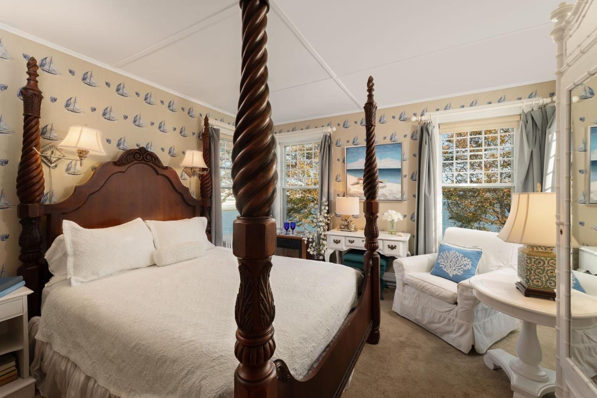 Harbor Knoll Bed And Breakfast Грийнпорт Екстериор снимка