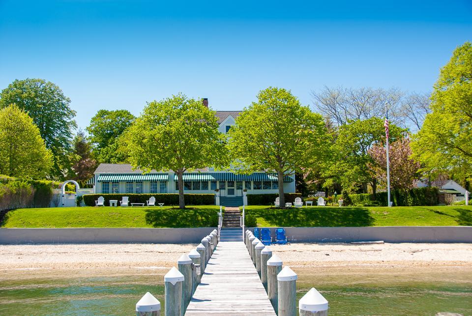 Harbor Knoll Bed And Breakfast Грийнпорт Екстериор снимка